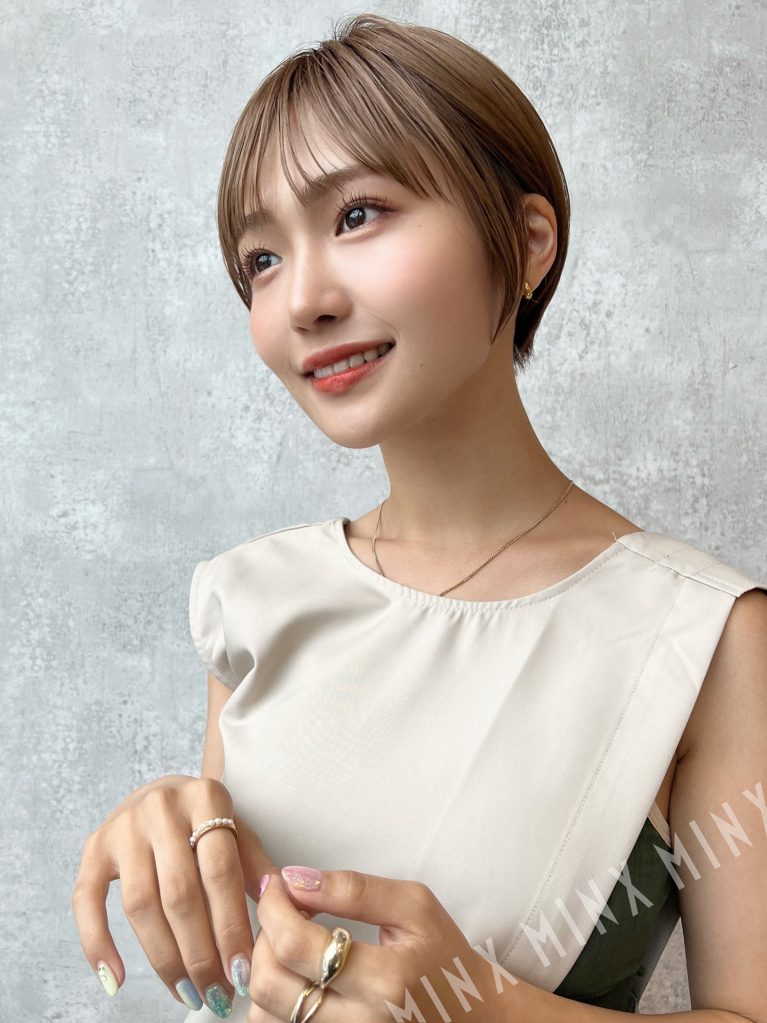 大人可愛いショートボブ | 表参道銀座原宿の美容院MINX