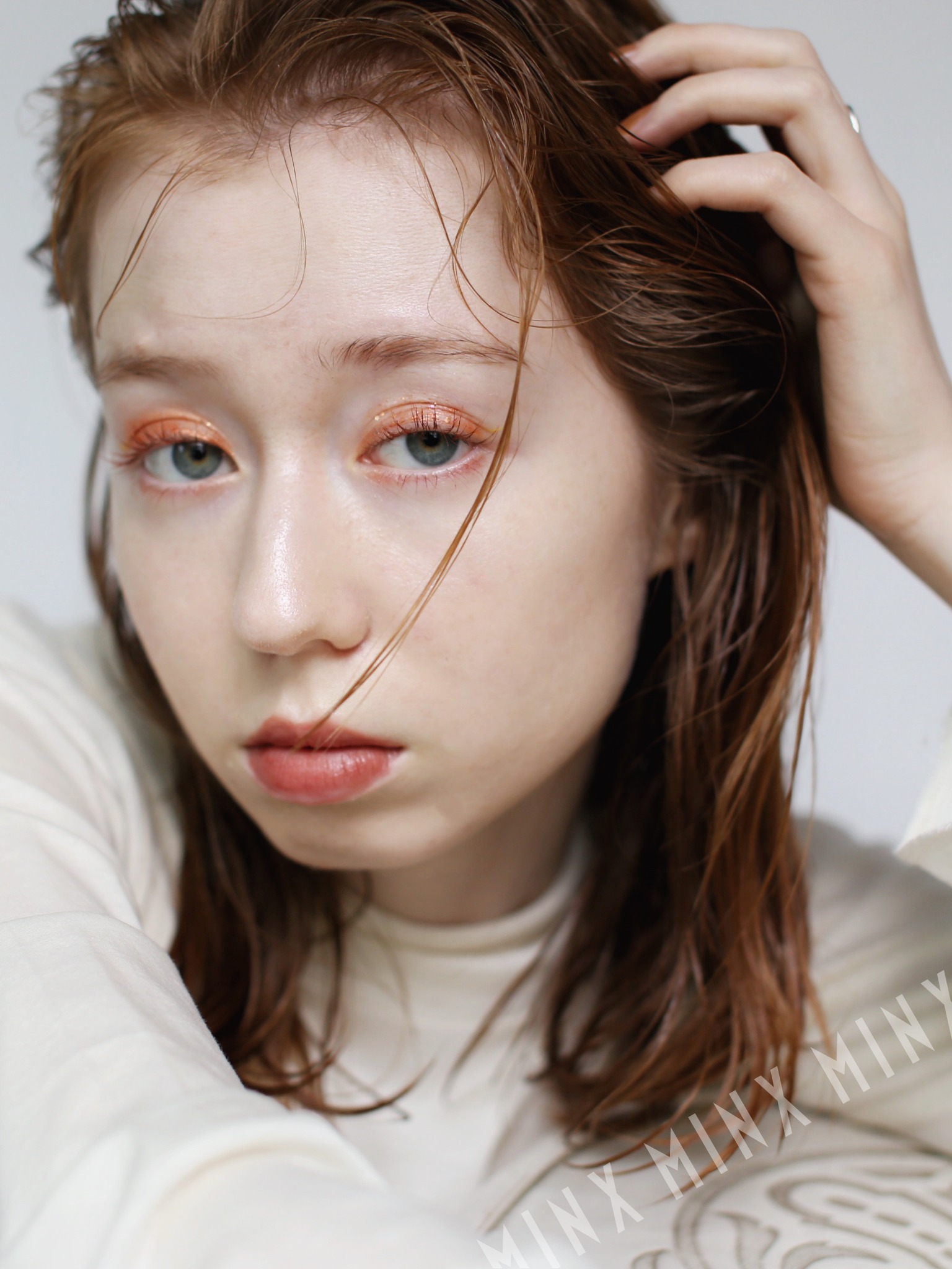 切りっぱなしミディアム 表参道銀座原宿の美容院minx