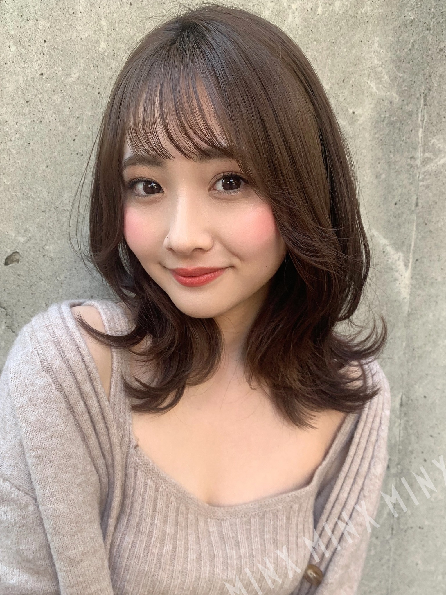 モテヘア くびれミディアム 表参道銀座原宿の美容院minx