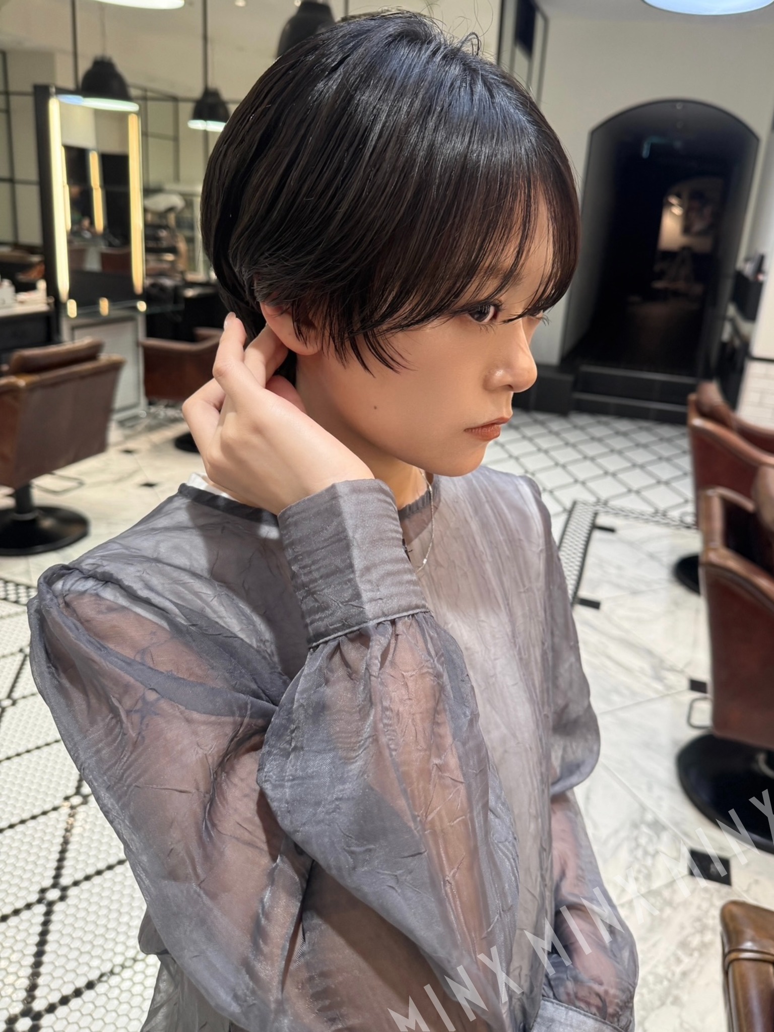 レイヤーショート | 表参道銀座原宿の美容院MINX